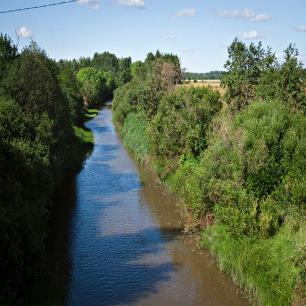 300 metriä viheralueelle 6.