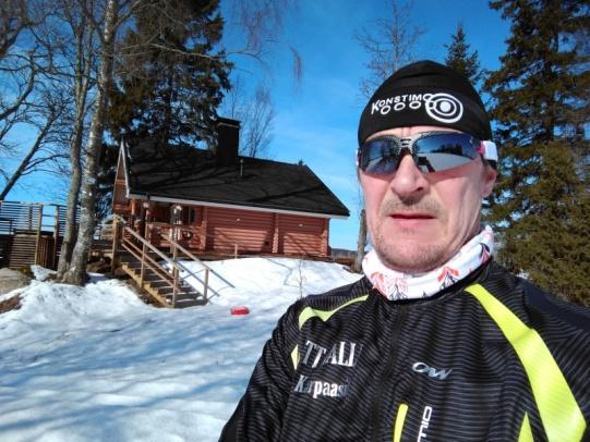Timo Timppa Lehtimäki 7.5.1961 Tuloksellisesti ehkä ampumahiihdon MM-kisojen normaalimatkan 10. sija nuorten sarjassa v. 1981. Kilpailin tuolloin toipilaana flunssasta.