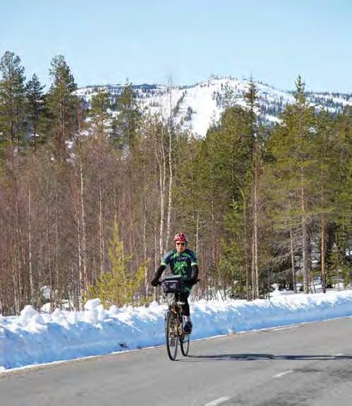 18 Pyöräillen Alaskasta Argentiinaan: Raittiin elämän puolesta! Tällä hetkellä on tavoitteena ajaa viikossa noin 350 kilometriä ja samalla uuteen pyörään totuttelua.