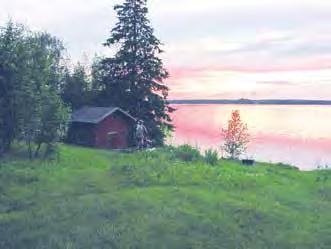 Patsas on taiteilija Veikko Haukkavaaran käsialaa. Taivalkoskella on monenlaista ja kaikille sopivaa ohjelmatarjontaa etenkin kesällä. Päätaloviikko on tapahtumista suurin ja tunnetuin.