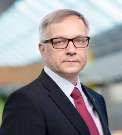 Diplomi-insinööri Suomen kansalainen Sakari Ruotsalainen