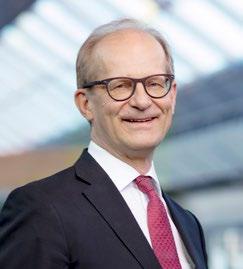 Diplomi-insinööri Suomen kansalainen Jari Vähäpesola s.