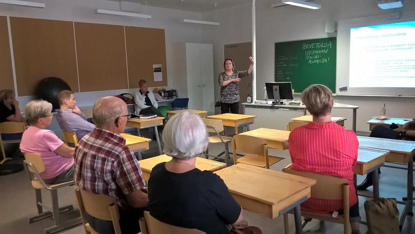 Yhteinen koti maalla -hanke loppusuoralla Ikä-ihmisten yhteisöllisiä asumisratkaisuja maaseudulle kehittävä Yhteinen koti maalla -hanke alkaa olla loppusuoralla.