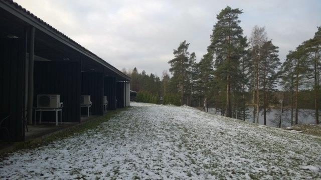 3.2 Selvitykset 3.21 Luonnonolot Pihlajaniemen asemakaavoitushankkeiden yhteydessä on lähialueella todettu liito-oravan esiintymiä.