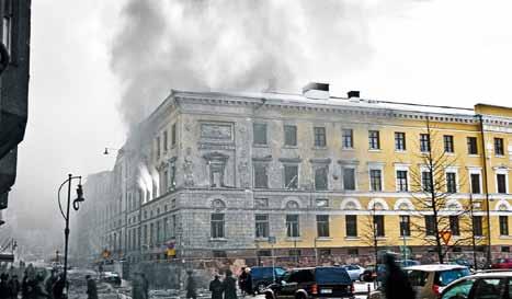 Suurin osa vanhoista kuvista on Helsingin suurpommituksista talvella 1944.