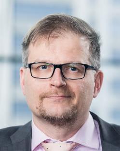 Kirsi Eräkangas on yksi pörssiyhtiö Basware Oyj:n perustajista. Basware on maailman johtava hankinnasta maksuun- ja verkkolaskuratkaisujen tarjoaja.