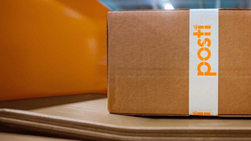 Posti avaa 1000 uutta pakettiautomaattia 2018 Postin pakettiautomaatit 2010-2018 kpl.