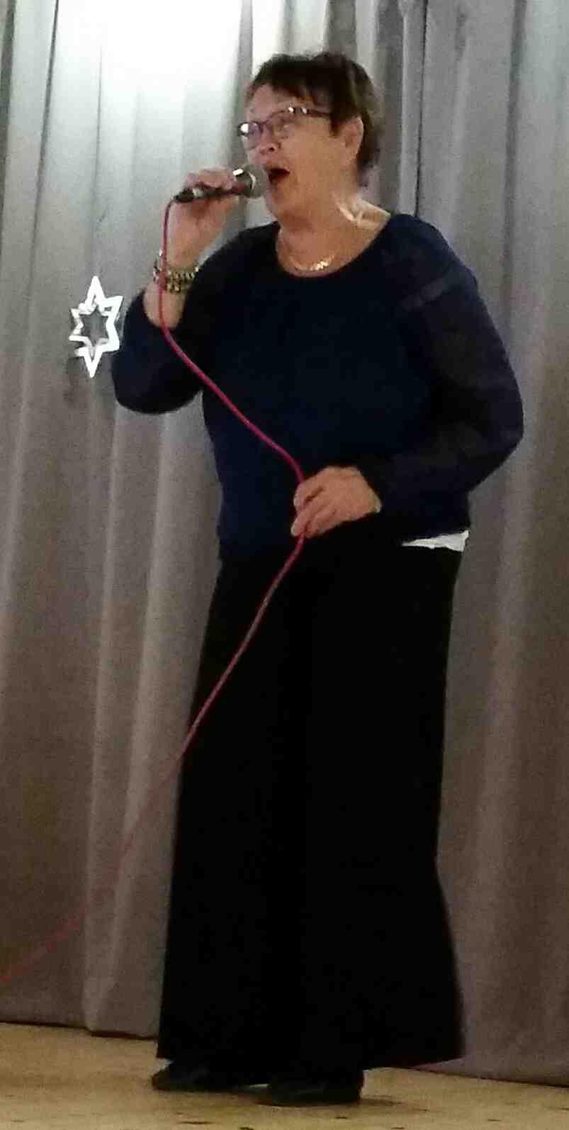 osan nimi oli Karaokekonsertti Oi niitä aikoja.