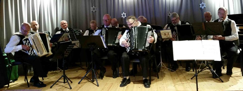 Seppo Remes on tunnettu hänen laajasta Suomalaismetsissä työstään, josta hän on luennoinut pitkin Ruotsin maata. Nämä Finnskogarna löytyy enimmäkseen Värmlandista.