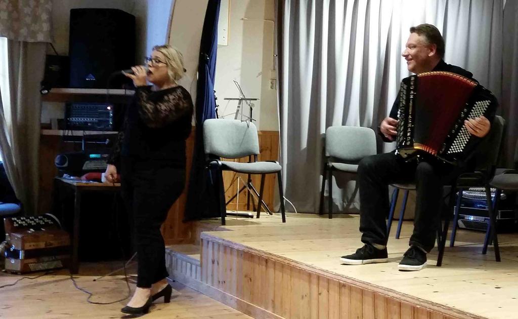 Ari Haatainen tietää miten haitarista saadaan oikeat äänet ulos.