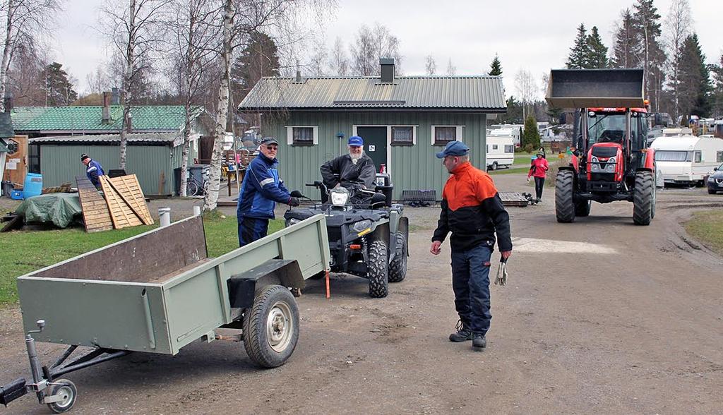 Taas talkoiltiin Tilkumnpellon