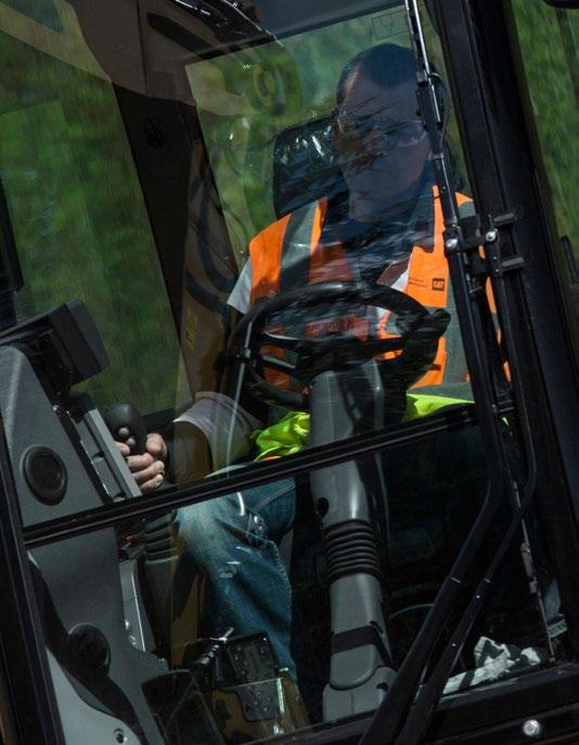 Seuraava sukupolvi Helpompaa kuin koskaan Askel kohti uutta sukupolvea Kaikkea on paranneltu. Kokonaisuudesta pienimpiin yksityiskohtiin.