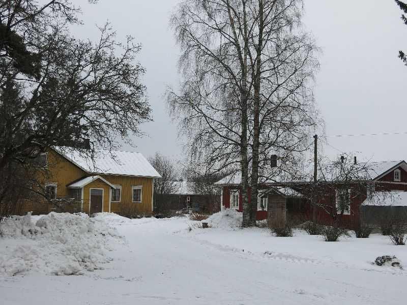 21 / 48 KYY 150 : 17 Kangasniemen päärakennus ja