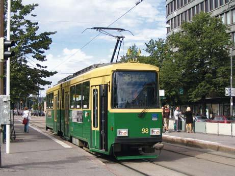 3B:n ja 3T:n vaunujen määränpääteksteihin ilmestyi Kaivopuisto Brunnsparken entisen Eira Eira sijaan. Kuva Juhana Nordlund 26.8.2007, Helsinki.