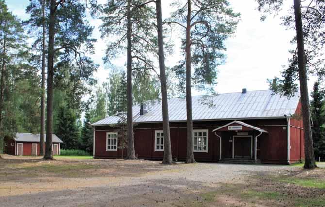 Suurtilojen työvoimatarpeesta johtuen Kepolaan rakennettiin paljon torppia ja työväestön asuntoja. Vanhoja torppia on säilynyt paljon esimerkiksi Pajulan kylässä.