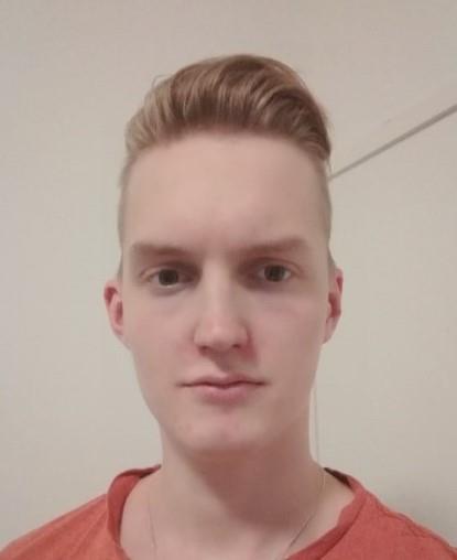 JOONA VÄISÄNEN Morjens! Olen Joona ja opiskelen tietojenkäsittelytiedettä nyt toista vuotta. Alunperin olen kotoisin Siilinjärveltä, eli ei turhan kaukaa Kuopiosta.