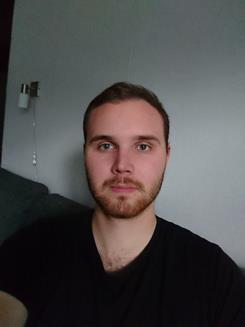 Kuopioon. Harrastuksiini kuuluu pääosin juokseminen ja kuntosalilla käynti, joskus fiiliksen mukaan naputetaan pelejä =).