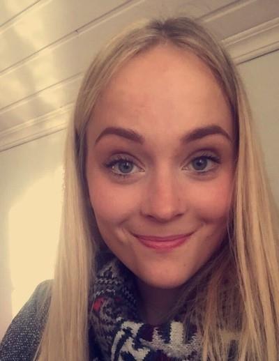 NOORA PERÄNIEMI Moikka! Olen Noora ja opiskelen tietojenkäsittelytiedettä toista vuotta. Olen kotoisin Kuopiosta, mutta olen kerennyt asumaan välillä muuallakin.