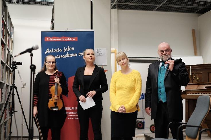 Perjantaina 3.11.2017 oli kaksi seminaaria. Ensimmäinen seminaari järjestettiin yhteistyössä Sadankomitean ja Historioitsijat ilman rajoja.
