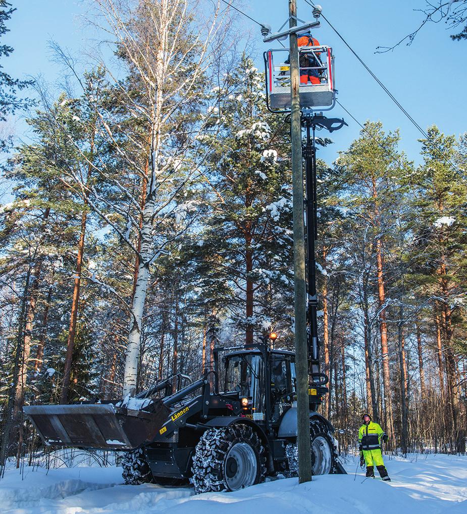 koneen luonne vaatii ensisijaisesti siirtonopeutta, erinomaista etenemiskykyä mahdollisimman pienin maastovaurioin sekä monipuolisuutta.