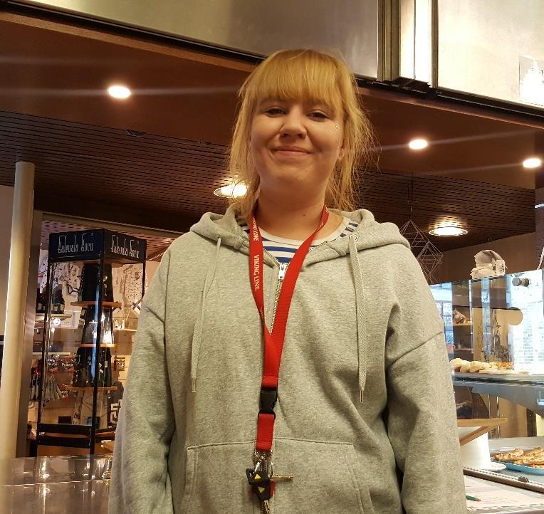 KUUKAUDEN KASVO: Anette Laukkanen, vapaaehtoinen Hei! Olen Anette, 28-vuotias rovaniemeläinen, ja saavuin Hampurin merimieskirkolle tammikuun alussa.
