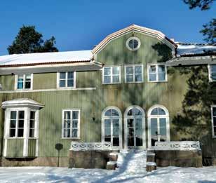 Villa Ruths Virtakiven Sauna Idyllinen herraskartano. Kartanoelämää Joen virtaa ei väsy katselemaan.