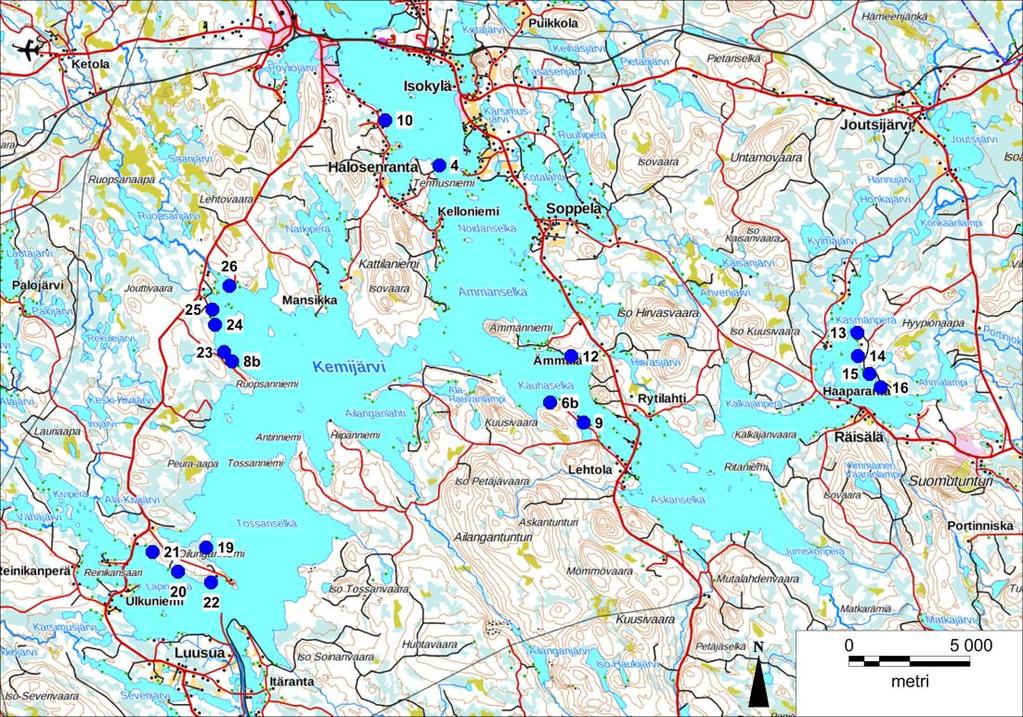Kuva 6.6-4. Vuonna 2010 toteutetun vesikasvikartoituksen linjojen sijainti Kemijärvellä. Maastokarttarasteri Maanmittauslaitos 7/2016.