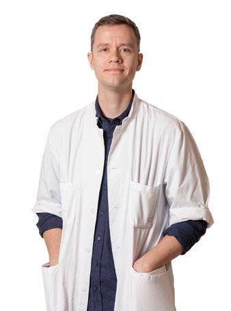 Lastentauteihin erikoistuva lääkäri Juuso Tainio kertoo, että munuaisensiirron saaneiden tyttöjen murrosikä alkaa normaalisti, mutta pojilla se on usein viivästynyt.
