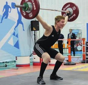 Lopulta Palosaari vei mestaruuden tehden saman 170 kg yhteistuloksen aikaisemmin kilpailun ai- Milja Malkamäki, 63-kiloisten mestari. Hanno Keskitalo, +85-kiloisten mestari.