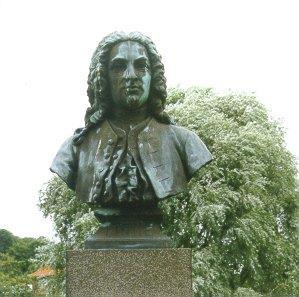 13. Eliökunnan luokittelu Taksonomisen järjestelmän luoja ruotsalainen Carolus Linnaeus eli Carl von Linné