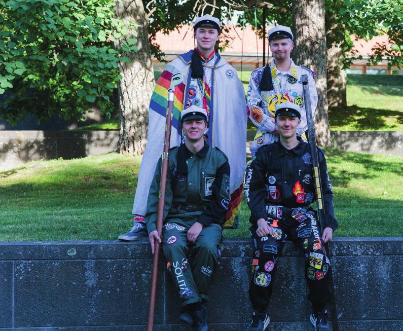 onnitteluni erinomaisesta opiskelupaikan valinnasta! Välkomna till Aalto-universitetet, till högskolan i grundvetenskap. Jag gratulerar för ett utmärkt val av studieplats!