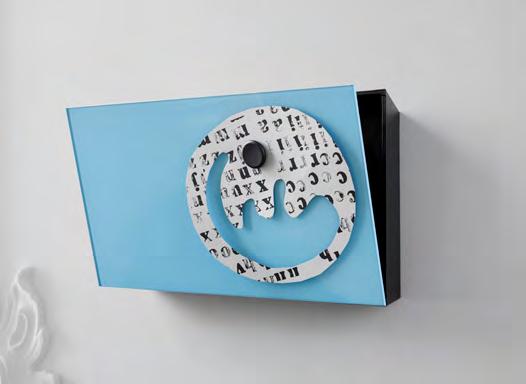 Tarvikkeet kirjoitustauluille Tarvikkeet kirjoitustauluille Mood Box Edustava ja käytännöllinen säilytystila kynille, pyyhkimelle, puhdistustuotteille, kaukosäätimelle ym.