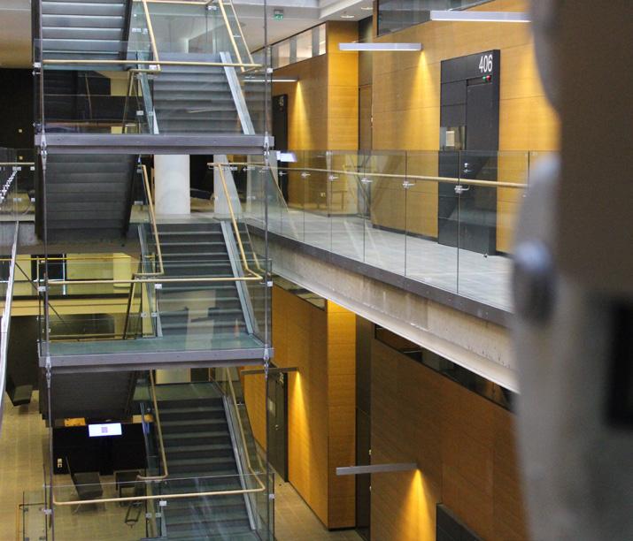THE ORGANIZATION AND STAFF The application of the law in the Helsinki district court is carried out in four departments: two for civil matters and two for criminal matters.