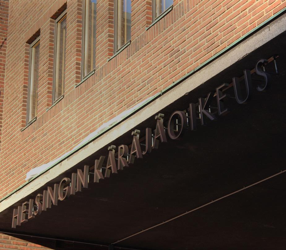 ORGANISAATIO JA HENKILÖSTÖ KÄRÄJÄOIKEUTTA johtaa laamanni, jonka tukena toiminnan johtamisessa ja kehittämisessä toimii johtoryhmä.