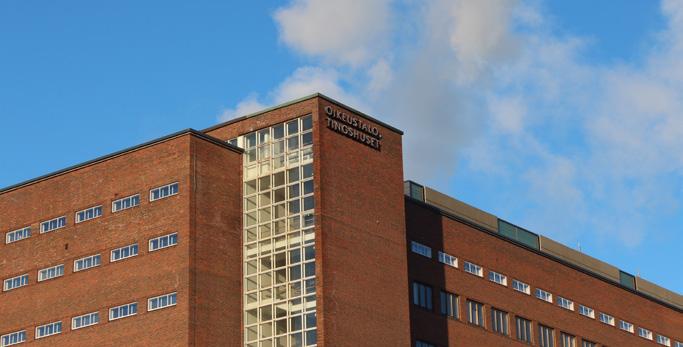 HELSINGIN KÄRÄJÄOIKEUDEN ORGANISAATIO LAAMANNI YHTEISTYÖKOMITEA JOHTORYHMÄ TYÖSUOJELUTOIMIKUNTA OSASTO 1 OSASTO 2 OSASTO 3 OSASTO 4 HALLINTO-OSASTO Riita-asiat Perheoikeudelliset asiat Hakemusasiat