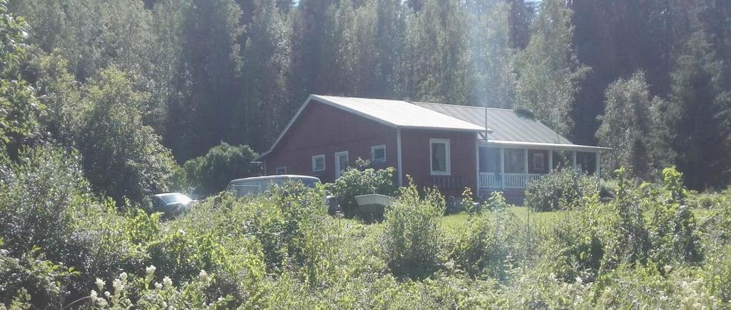 21 3.2.4 Rakennukset Kirkonkylän rakennushistoriallisessa selvityksessä 2013 / Teija Ahola FM ei alueella todennut rakennus- tai kulttuurihistoriallisia, maisemallisia tai muita arvoja.