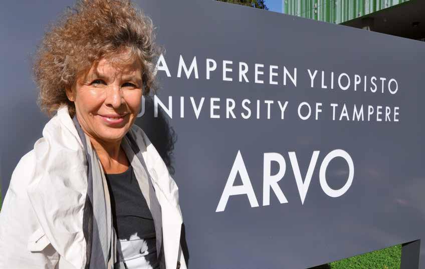 Lastenpsykiatrian professori Tuula Tamminen tietää kokemuksesta, että lapsen sairastuessa perheet nimenomaan kokonaiset perheet tarvitsevat sekä konkreettista että henkistä apua.