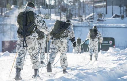 Teksti: Liikunnanohjaaja Miamari Korpelainen Kuvat: Puolustusvoimat Pirteässä pakkassäässä Karjalan prikaatin hiihtomestariksi 5 km:n matkalla varusmiesten sarjassa hiihti kokelas Eemil Sakki 3.