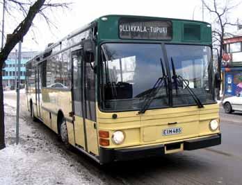 Karia-vaunu HKL 9 on kunnostettavana Tallinnassa. Talven aikana vaunun kori ja runko on hiekkapuhallettu ja korroosiovaurioita on poistettu. Kuva Juhana Nordlund 16.1.2006.
