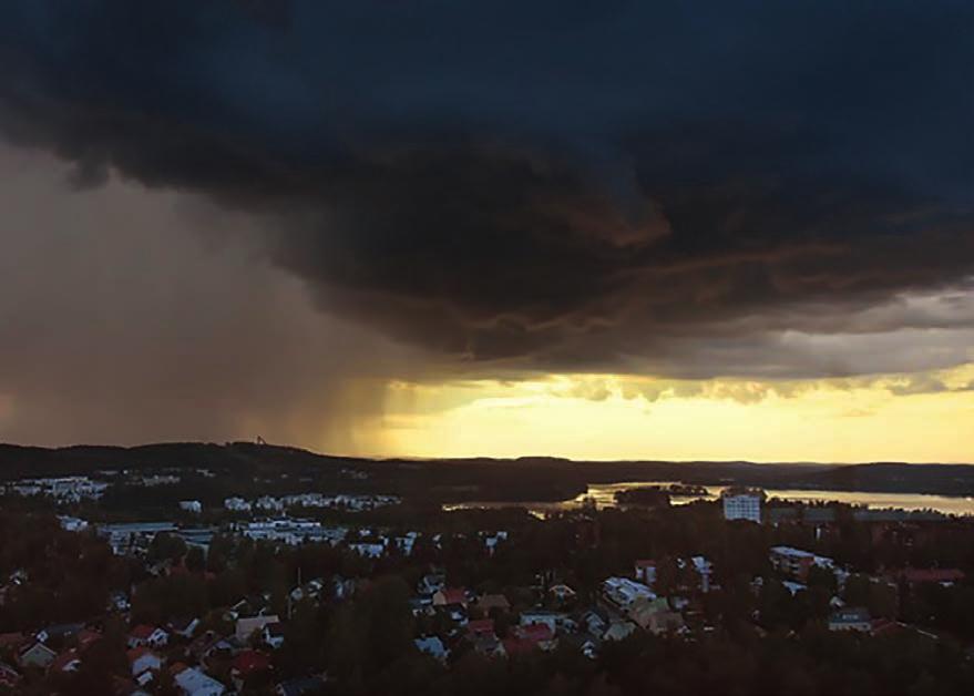 Jyväskylän Ladun jäsenen ottama kuva Yle TV1 uutisissa Teksti: Rami Saarinen Jyväskylän Ladun jäsenen ottama kuva oli Yle TV1 iltauutisten taustakuvana.