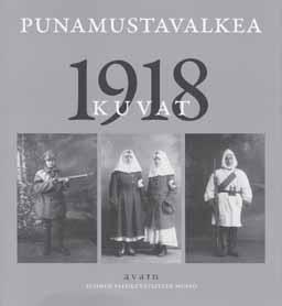 Vuoden 1918 kuvat kertovat TYÖVÄENTUTKIMUS VUOSIKIRJA 2009 Jukka Kukkonen ja Elina Heikka (toim.): Punamustavalkea. 1918 kuvat. Avain, Suomen valokuvataiteen museo, Helsinki 2008.