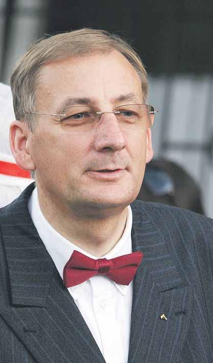riaditeľa bratislavského Závodiska, starohájsky hipodróm mal ešte povesť provinčnej dráhy aj v československom, nieto v európskom kontexte.