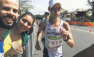 Aj on sa kedysi venoval súťažne chôdzi, vo farbách TJ Drôtovňa Hlohovec to dotiahol na štvrtú priečku na 5000 m na dorasteneckých halových majstrovstvách bývalého Československa.