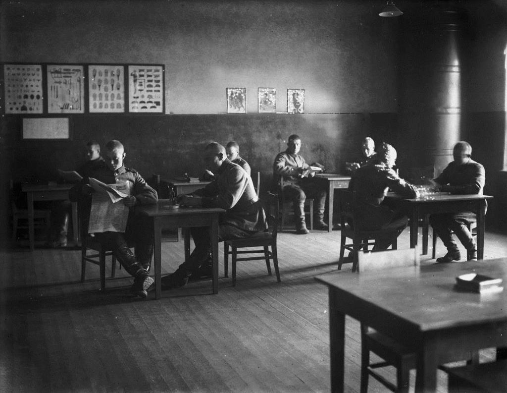 46 Paavolaisen käyttämien lähteiden mukaan karkauksia oli kymmenen vuonna 1918 ja ensimmäinen tapahtui kesäkuun lopulla.