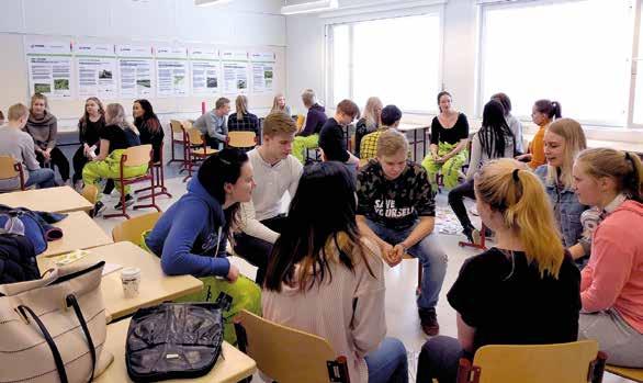 5. VISIO Iisalmessa taitavat ja osaavat nuoret ponnistavat eteenpäin sinnikkäästi! He hallitsevat kokonaisuuksia pirstaleisuuden sijaan.