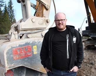 FP24, jolla käyttötunteja on takana kolmisen sataa. Myös murskakauha FB 00 H saapui Glesille alkuvuodesta 2017. Sillä murskattiin kahden ensiäisen kuukauden aikana betonia jo noin 10 000 tonnia.