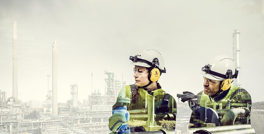 Palvelumme teollisuudelle Tarkastus- ja testauskohteet Materiaalitekniikka, käynnissäpitopalvelut NDT-menetelmät Painelaitteet Nosturit ja nostolaitteet Ydintekniset laitteet Generaattorit Kattilat