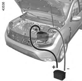 AKKU: korjauksen yhteydessä (2/2) Käynnistäminen toisen auton akulla Jos sinun on käynnistettävä auto toisen auton akun avulla, hanki jälleenmyyjältä sopivat käynnistyskaapelit (kiinnitä erityistä