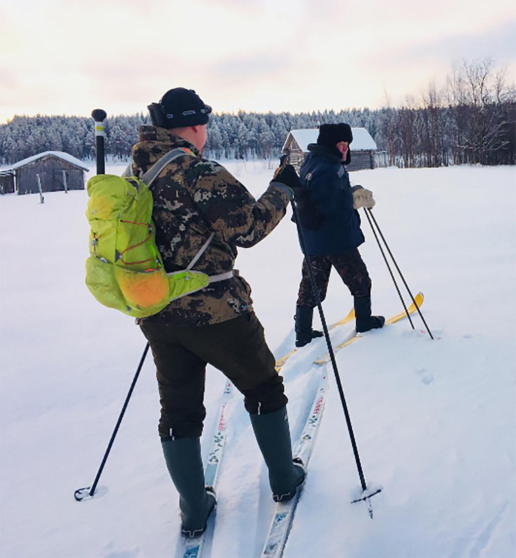 illalla Repolassa, sovimme Valentina Afanassievan avustuksella kotimajoituksesta. Majoituimme kaikki neljä Raija Tupajlskajan luona.
