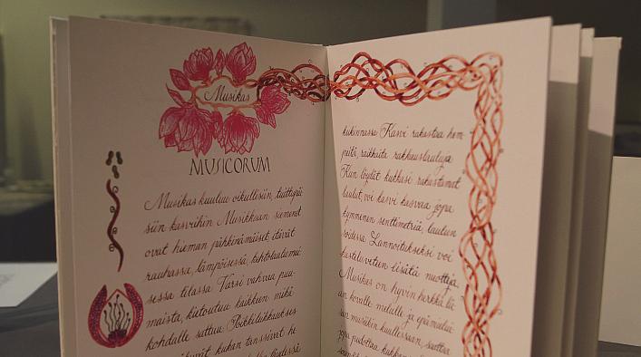 110315 PUUTARHAKERAMIIKKA (omakustannekurssi) Lamminkulma Koivistontie 59 Pirjo Salo 11 t kl Kurssimaksu 49 Polttomaksu 10 Ilm. 18.2.2019 mennessä pe 18-20.15 la 10-13.45 22.2.-16.3.2019 Sama sisältö kuin kurssi 110314, pe 22.